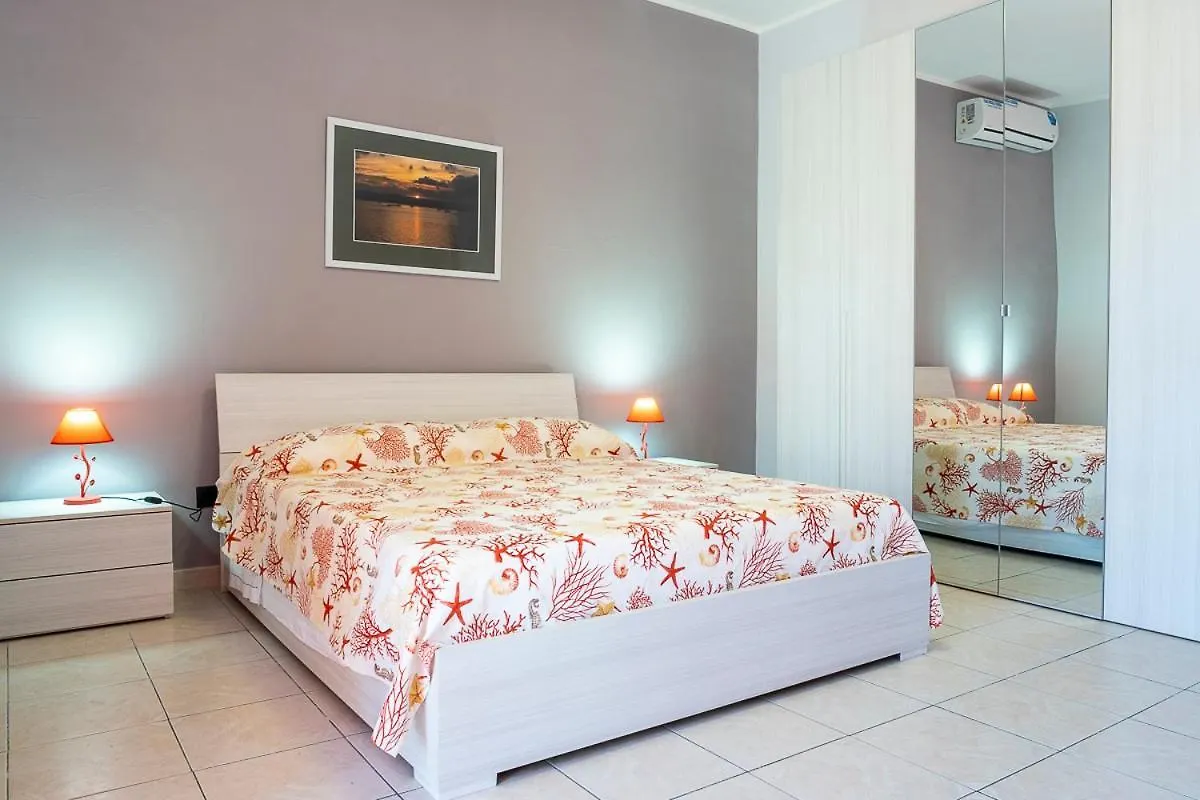 M' arricriu Sweet Apartment in Noto