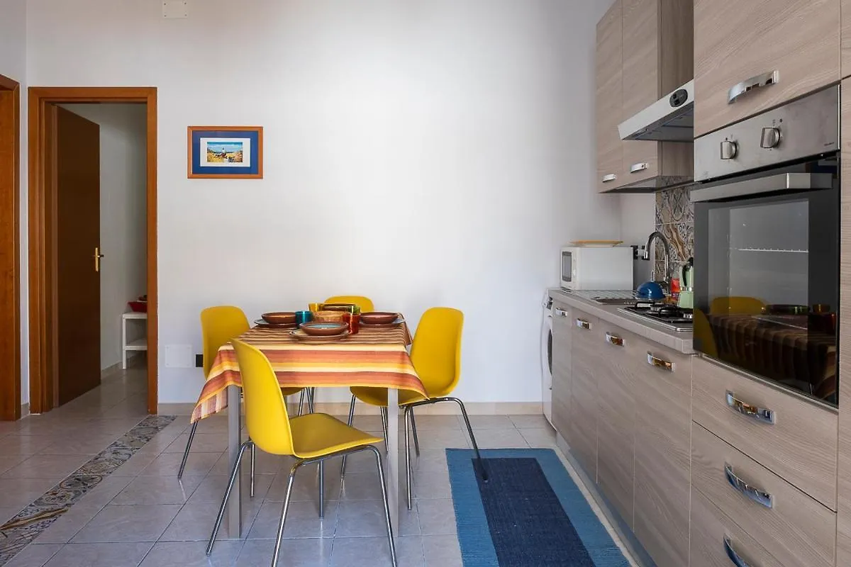 M' arricriu Sweet Apartment in Noto 0*,